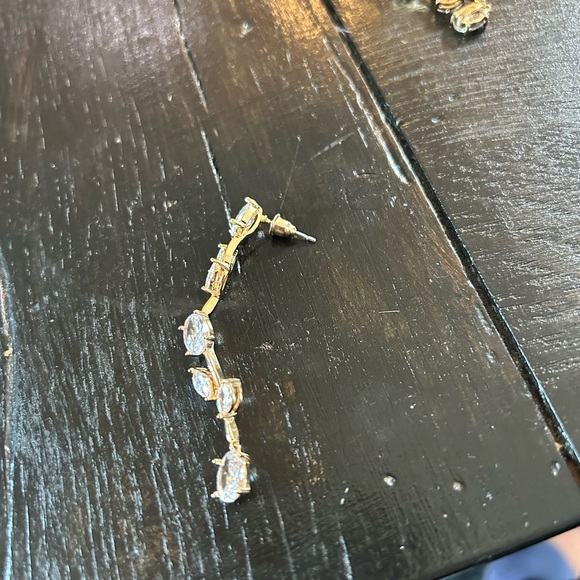 Badgley Mischka for JoAnnes Earrings - Picture 2 of 2